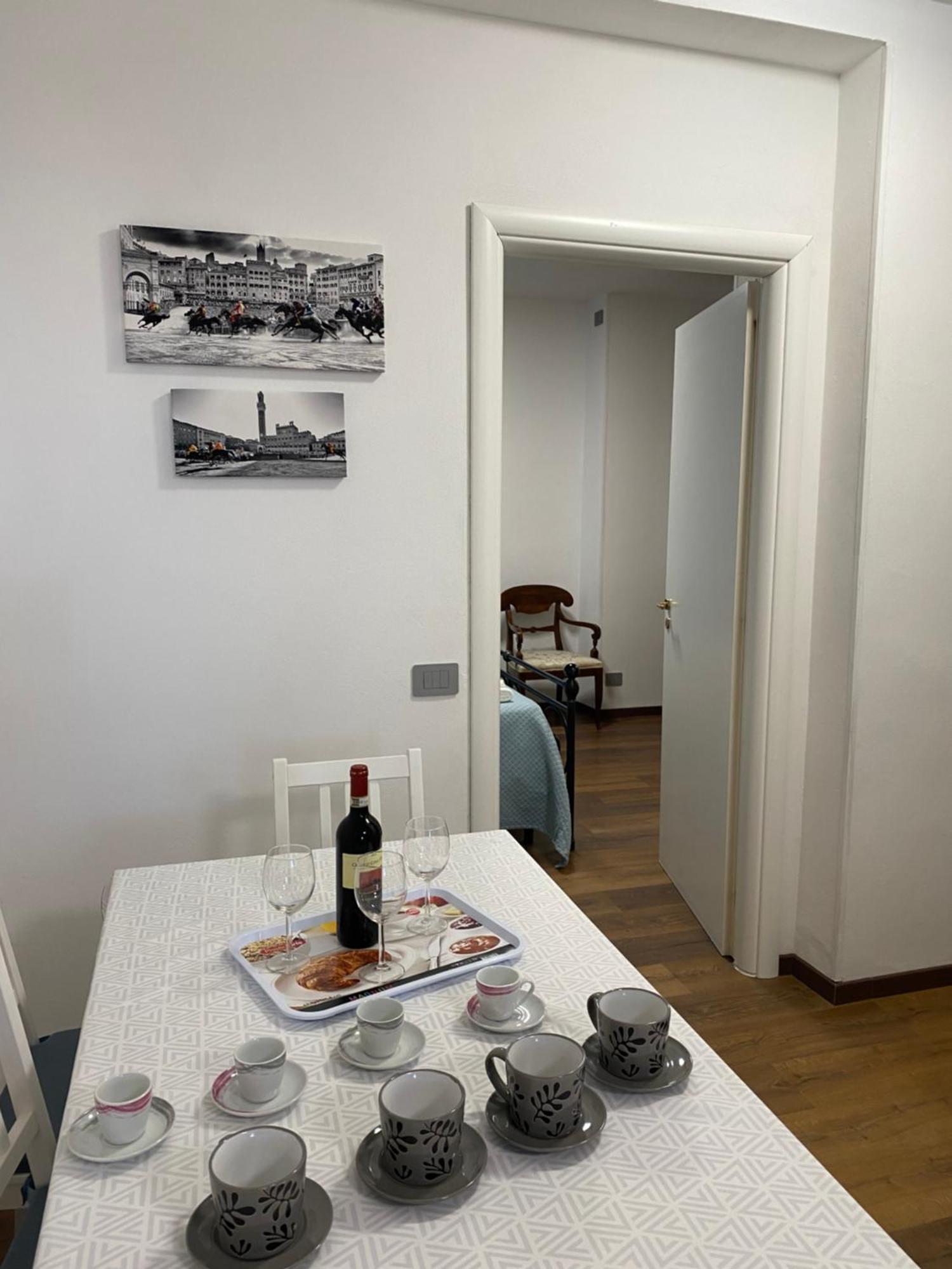 Enjoy Siena Apartamento Exterior foto